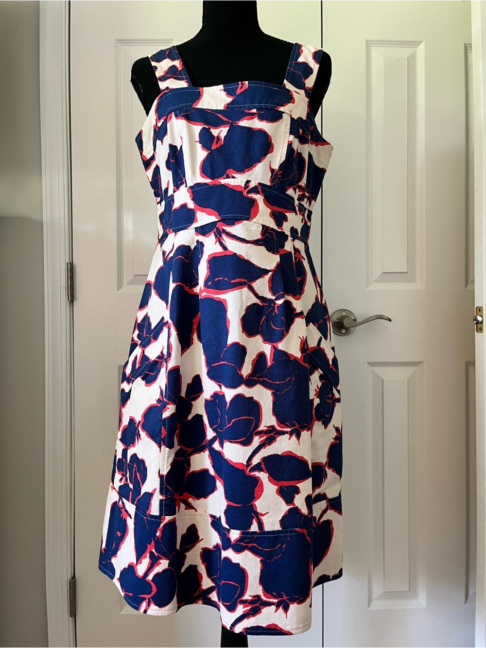 Lands End Fit Flare Dress Navy Floral Size 8